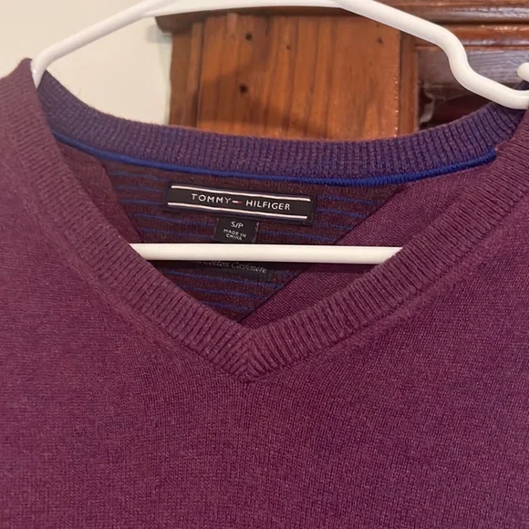 Sweater - Picture 2 of 4